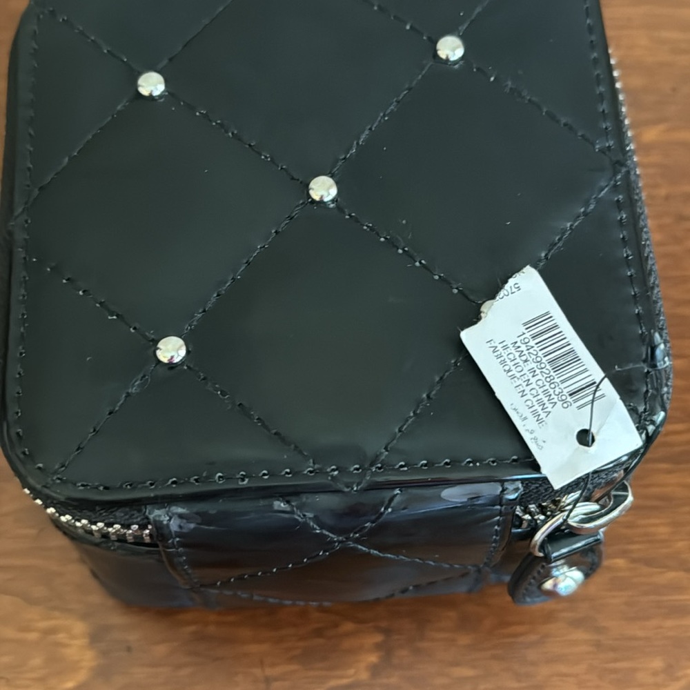 WHBM Women's Black Studded Quilted Jewelry Case OS NWT - Picture 4 of 13
